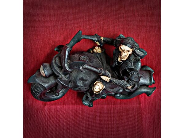 Screaming Wheels Figure